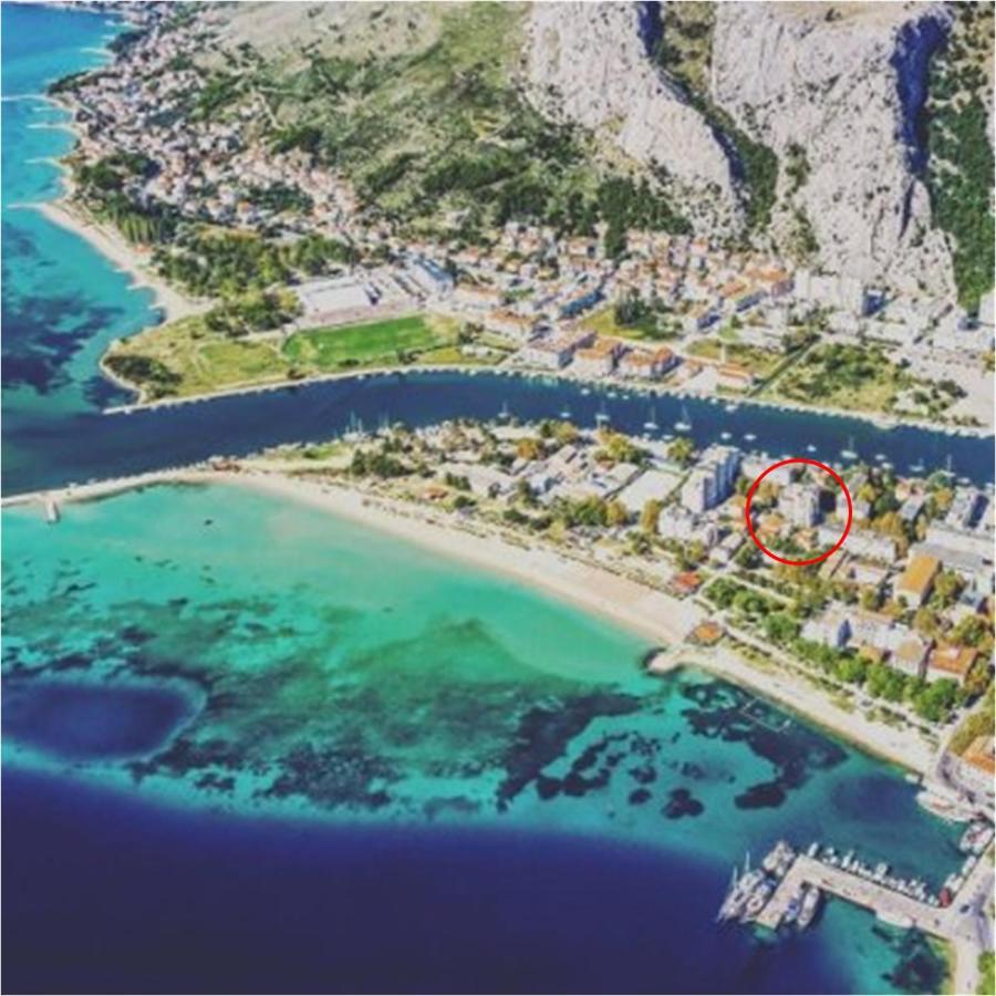 Apartman Center Omiš Esterno foto