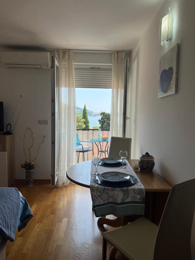 Apartman Center Omiš Esterno foto